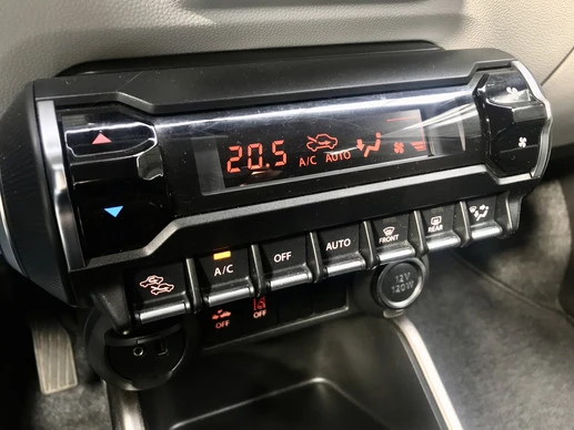 Suzuki Ignis - Afbeelding 19 van 30