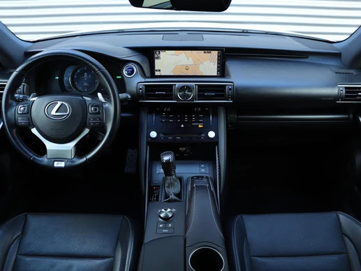 Lexus IS - Afbeelding 3 van 30