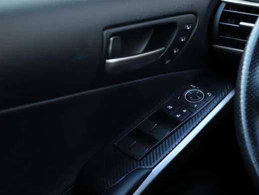 Lexus IS - Afbeelding 23 van 30