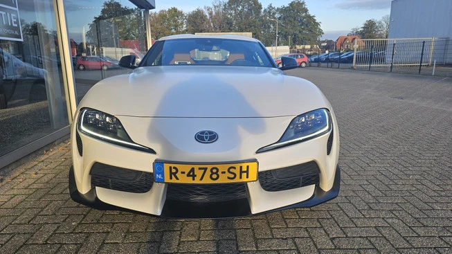 Toyota Supra - Afbeelding 2 van 28