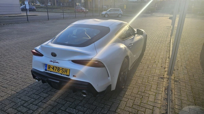 Toyota Supra - Afbeelding 8 van 28