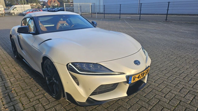 Toyota Supra - Afbeelding 9 van 28