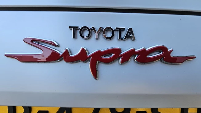 Toyota Supra - Afbeelding 13 van 28