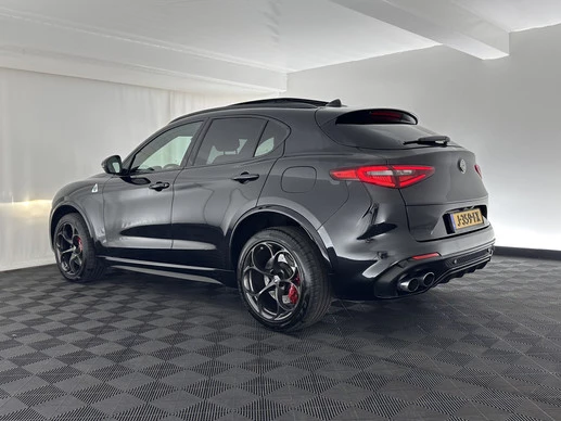 Alfa Romeo Stelvio - Afbeelding 4 van 30