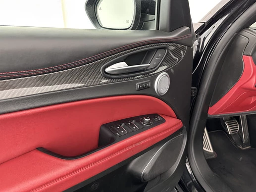 Alfa Romeo Stelvio - Afbeelding 23 van 30
