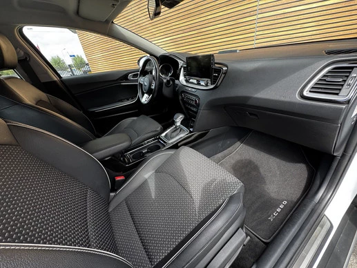 Kia XCeed - Afbeelding 18 van 29