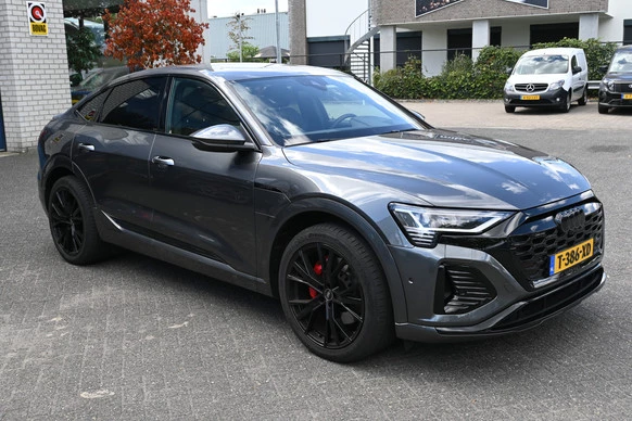 Audi Q8 Sportback e-tron - Afbeelding 2 van 15