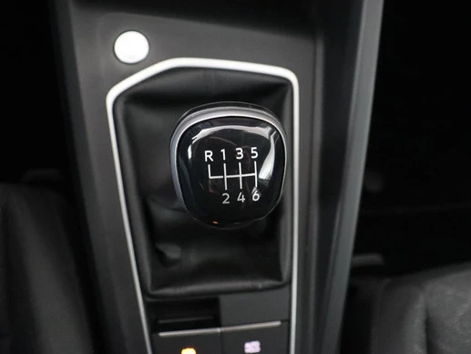 Volkswagen Golf - Afbeelding 14 van 30