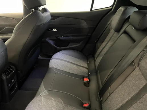 Peugeot 408 - Afbeelding 15 van 30