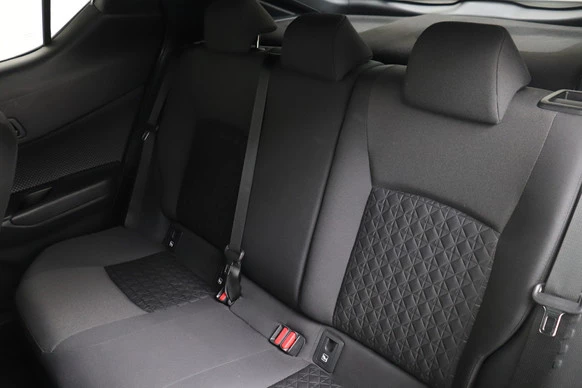 Toyota C-HR - Afbeelding 11 van 30