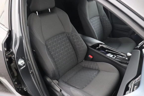 Toyota C-HR - Afbeelding 15 van 30
