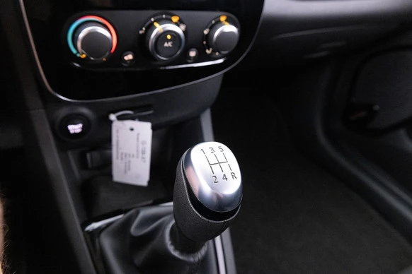 Renault Clio - Afbeelding 13 van 28