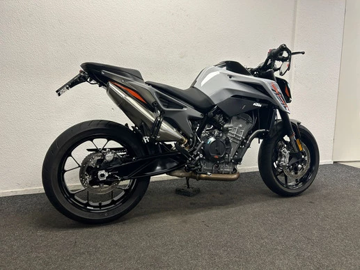 KTM 790 Duke - Afbeelding 4 van 21
