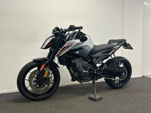 KTM 790 Duke - Afbeelding 13 van 21
