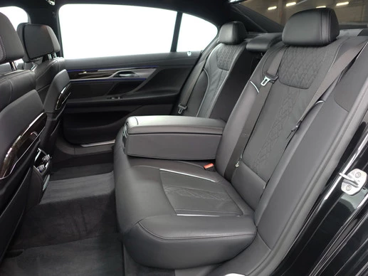 BMW 7 Serie - Afbeelding 3 van 30
