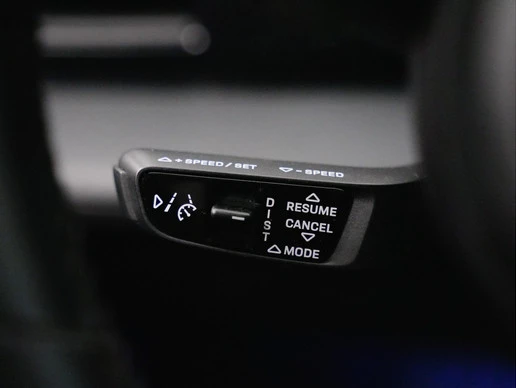 Porsche Taycan - Afbeelding 21 van 30