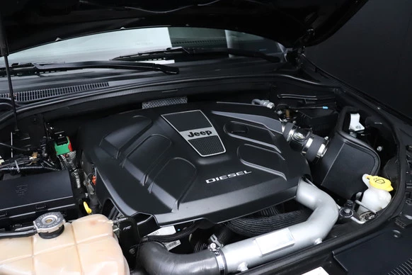 Jeep Grand Cherokee - Afbeelding 21 van 30