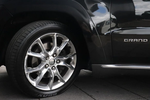 Jeep Grand Cherokee - Afbeelding 22 van 30