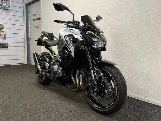 Kawasaki Z900 - Afbeelding 12 van 22