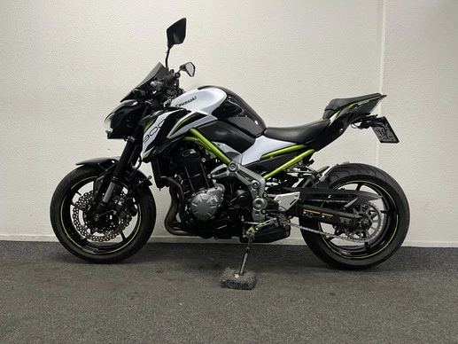 Kawasaki Z900 - Afbeelding 13 van 22
