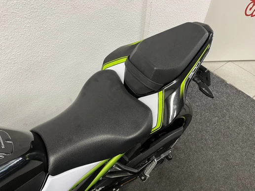 Kawasaki Z900 - Afbeelding 20 van 22