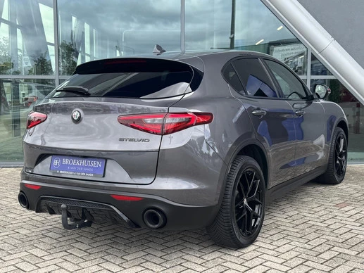 Alfa Romeo Stelvio - Afbeelding 2 van 30