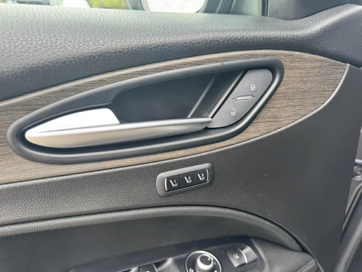 Alfa Romeo Stelvio - Afbeelding 11 van 30