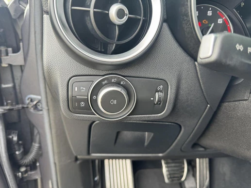 Alfa Romeo Stelvio - Afbeelding 17 van 30