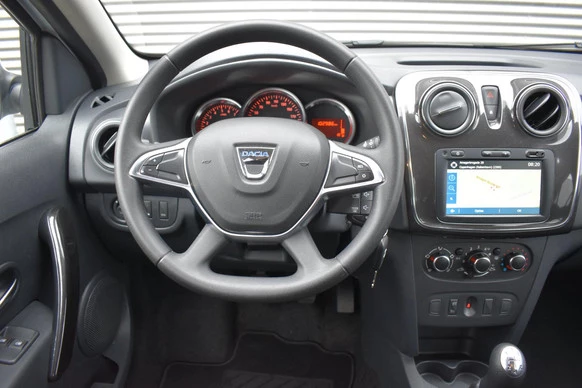 Dacia Logan - Afbeelding 14 van 30