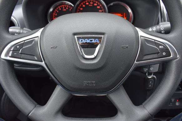 Dacia Logan - Afbeelding 15 van 30