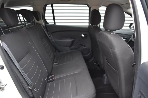 Dacia Logan - Afbeelding 23 van 30