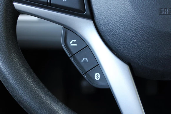 Suzuki Ignis - Afbeelding 23 van 30
