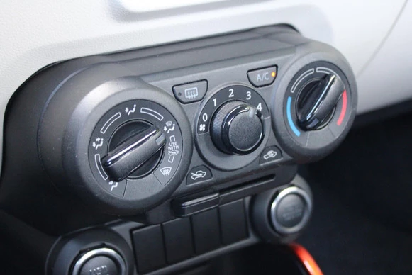 Suzuki Ignis - Afbeelding 25 van 30