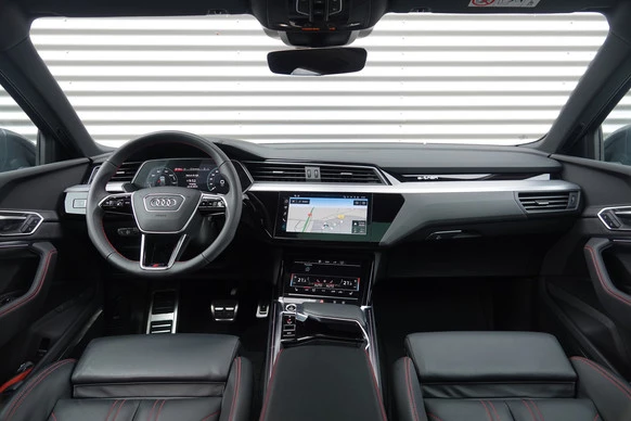 Audi Q8 Sportback e-tron - Afbeelding 24 van 30