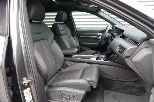 Audi Q8 Sportback e-tron - Afbeelding 25 van 30