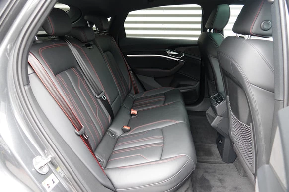 Audi Q8 Sportback e-tron - Afbeelding 26 van 30