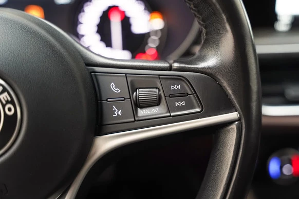 Alfa Romeo Stelvio - Afbeelding 21 van 30