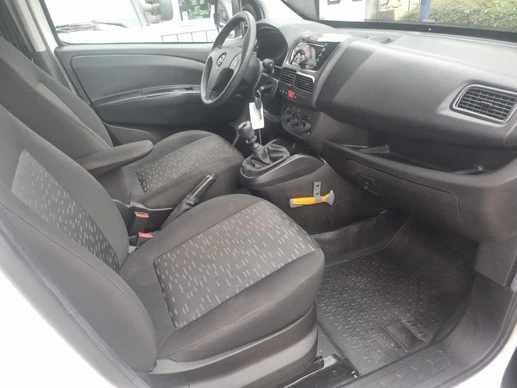 Opel Combo - Afbeelding 10 van 17