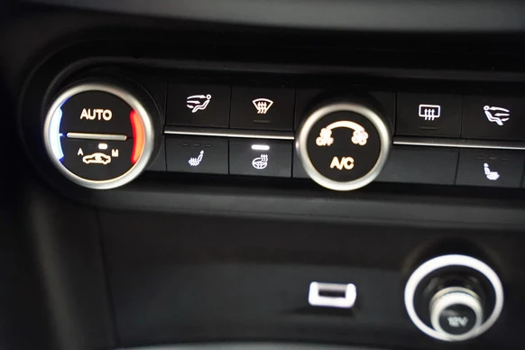 Alfa Romeo Stelvio - Afbeelding 23 van 30