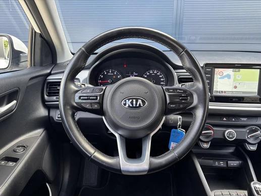 Kia Rio - Afbeelding 10 van 30