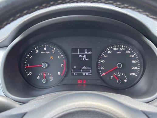 Kia Rio - Afbeelding 23 van 30