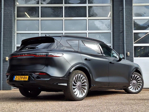 Voyah Free - Afbeelding 8 van 30