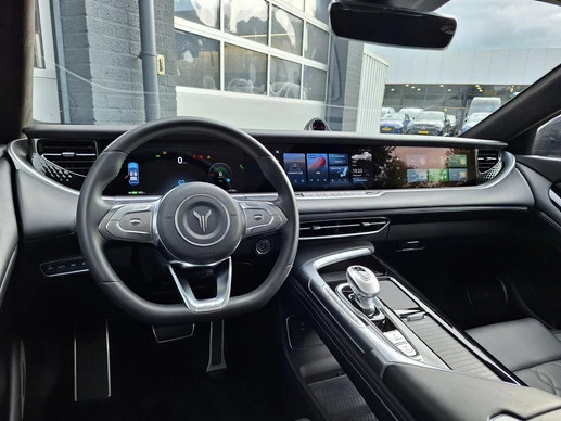 Voyah Free - Afbeelding 10 van 30