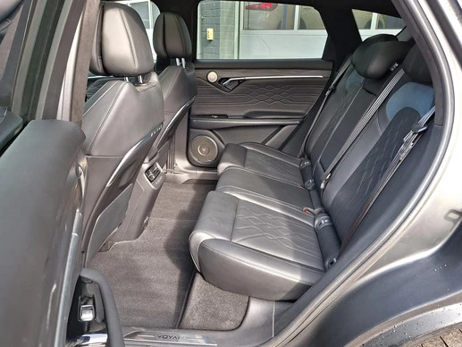 Voyah Free - Afbeelding 12 van 30