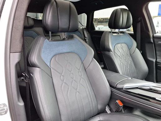 Voyah Free - Afbeelding 14 van 30