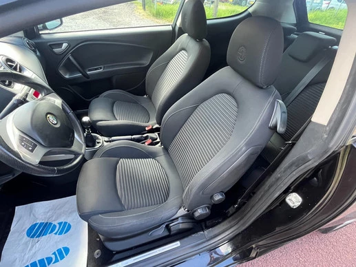 Alfa Romeo MiTo - Afbeelding 9 van 14
