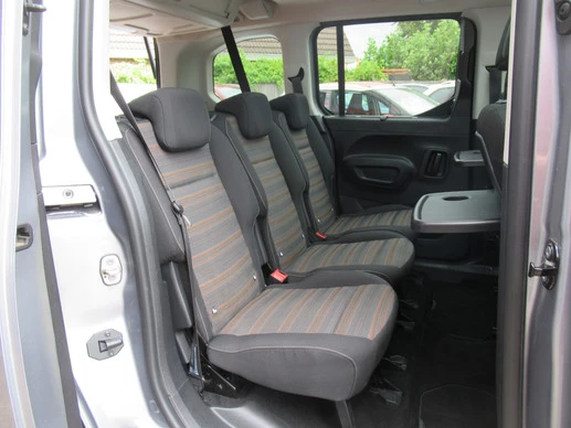 Opel Combo - Afbeelding 14 van 30