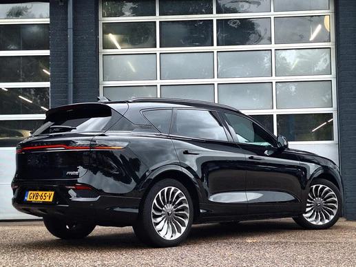 Voyah Free - Afbeelding 8 van 30