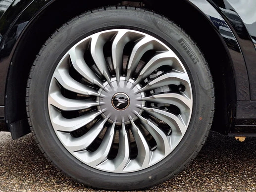 Voyah Free - Afbeelding 9 van 30