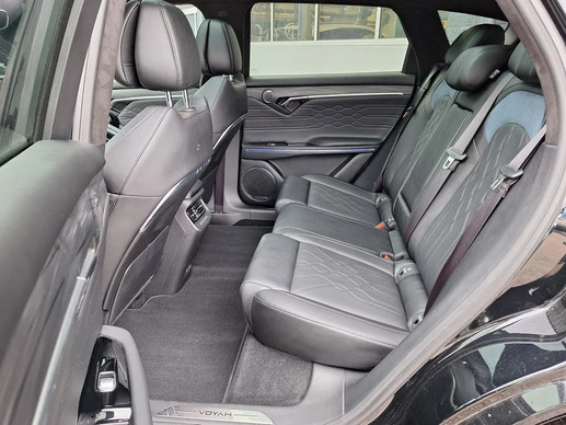 Voyah Free - Afbeelding 12 van 30